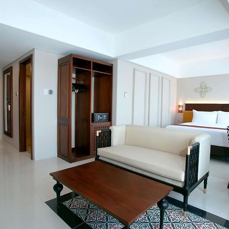 Alhambra Hotel & Convention, BW Signature Collection 打横 外观 照片