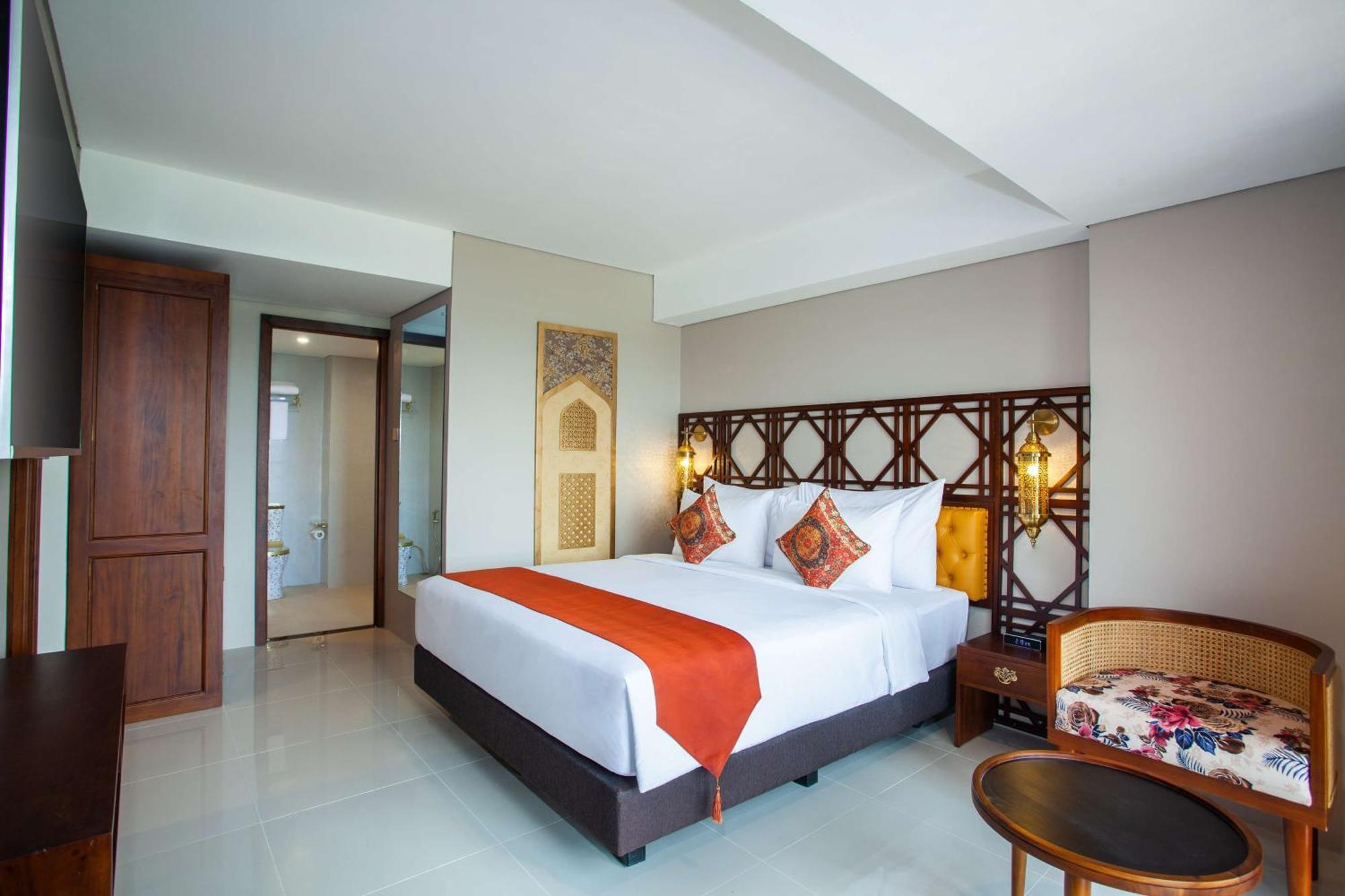 Alhambra Hotel & Convention, BW Signature Collection 打横 外观 照片