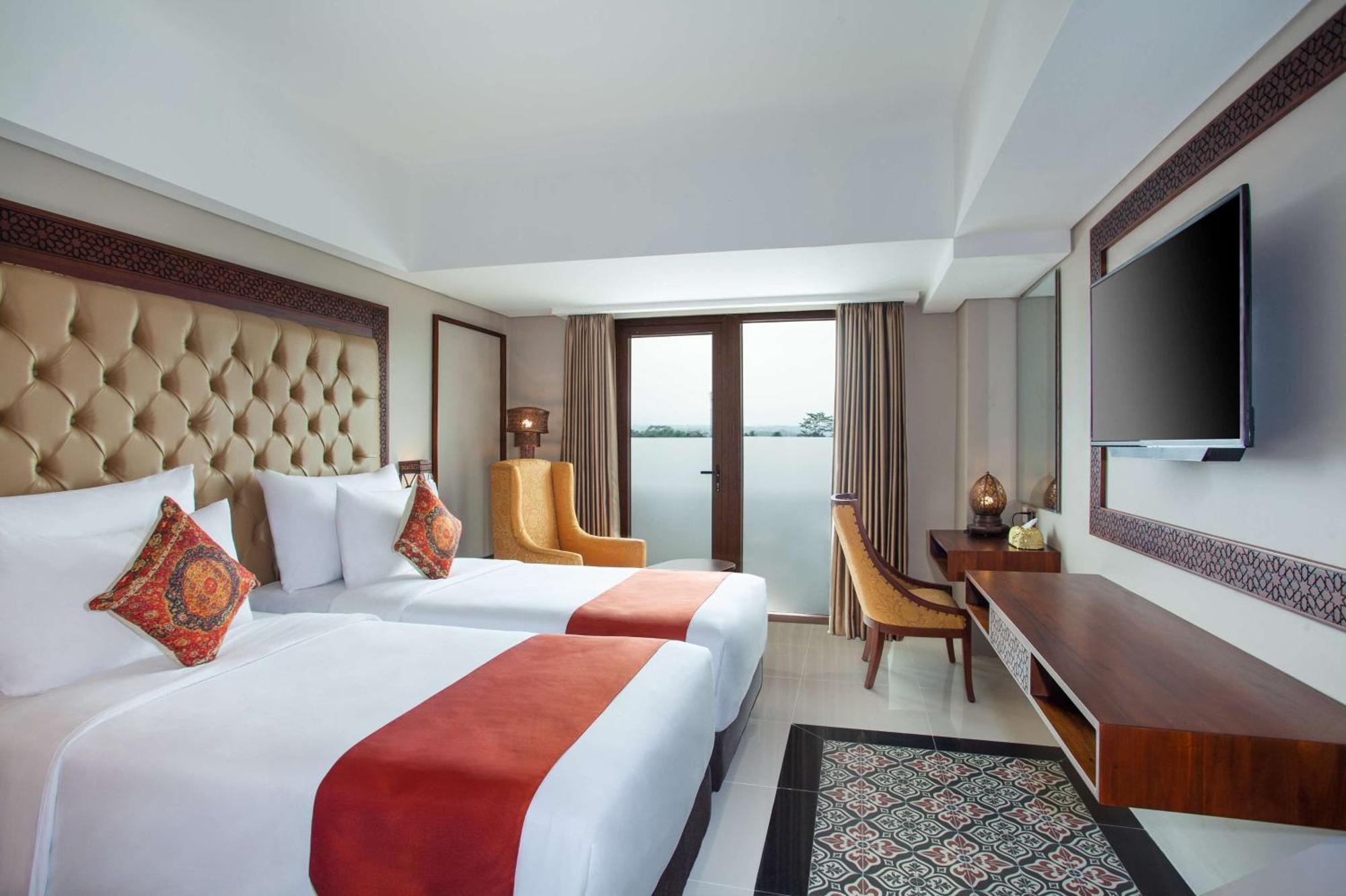 Alhambra Hotel & Convention, BW Signature Collection 打横 外观 照片